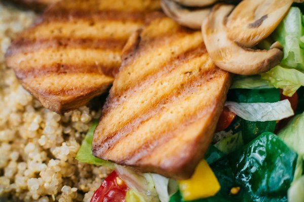 Explorez les secrets des aliments fermentés en cuisine : un guide pratique pour les intégrer sereinement !