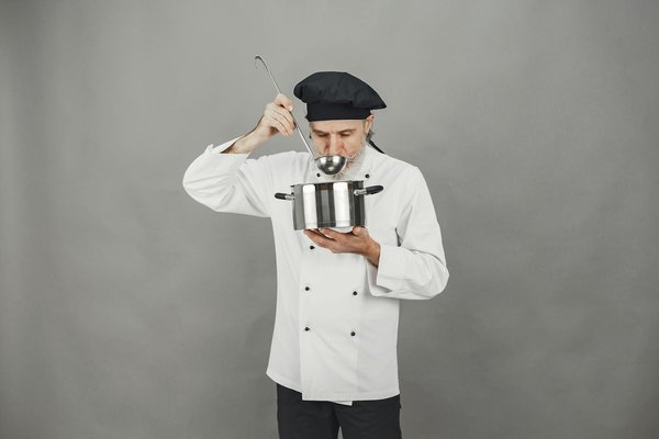 Découvrez les bénéfices d"une machine à glace dotée d"une option sorbet pour diversifier vos desserts !