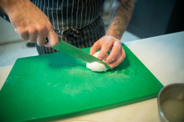 Les poêles inox : un choix pratique et élégant pour votre cuisine